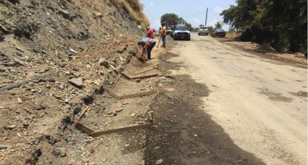 Atiende Junta de Caminos deslaves en zona sur del Edomex