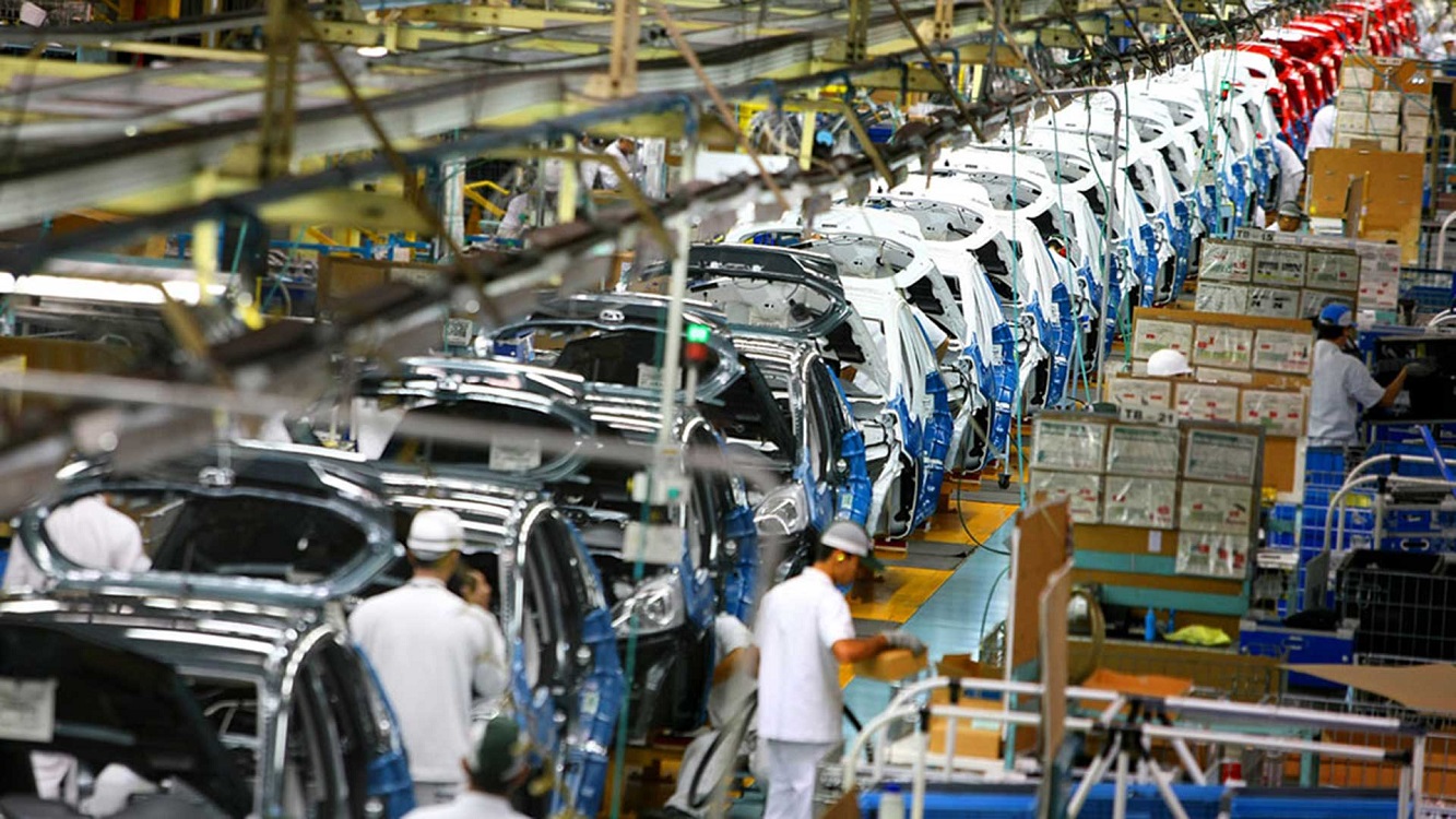 Costará 3 mil 700 mdd a México arancel por importaciones de automóviles a Estados Unidos