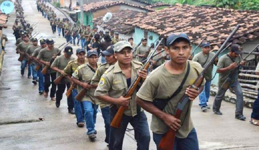 Se levantan en armas 18 pueblos de la Sierra de Guerrero por la inseguridad