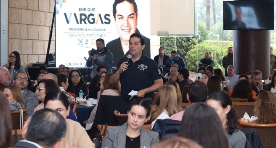 Ofrece Enrique Vargas más cámaras de seguridad e iluminación LED para Huixquilucan