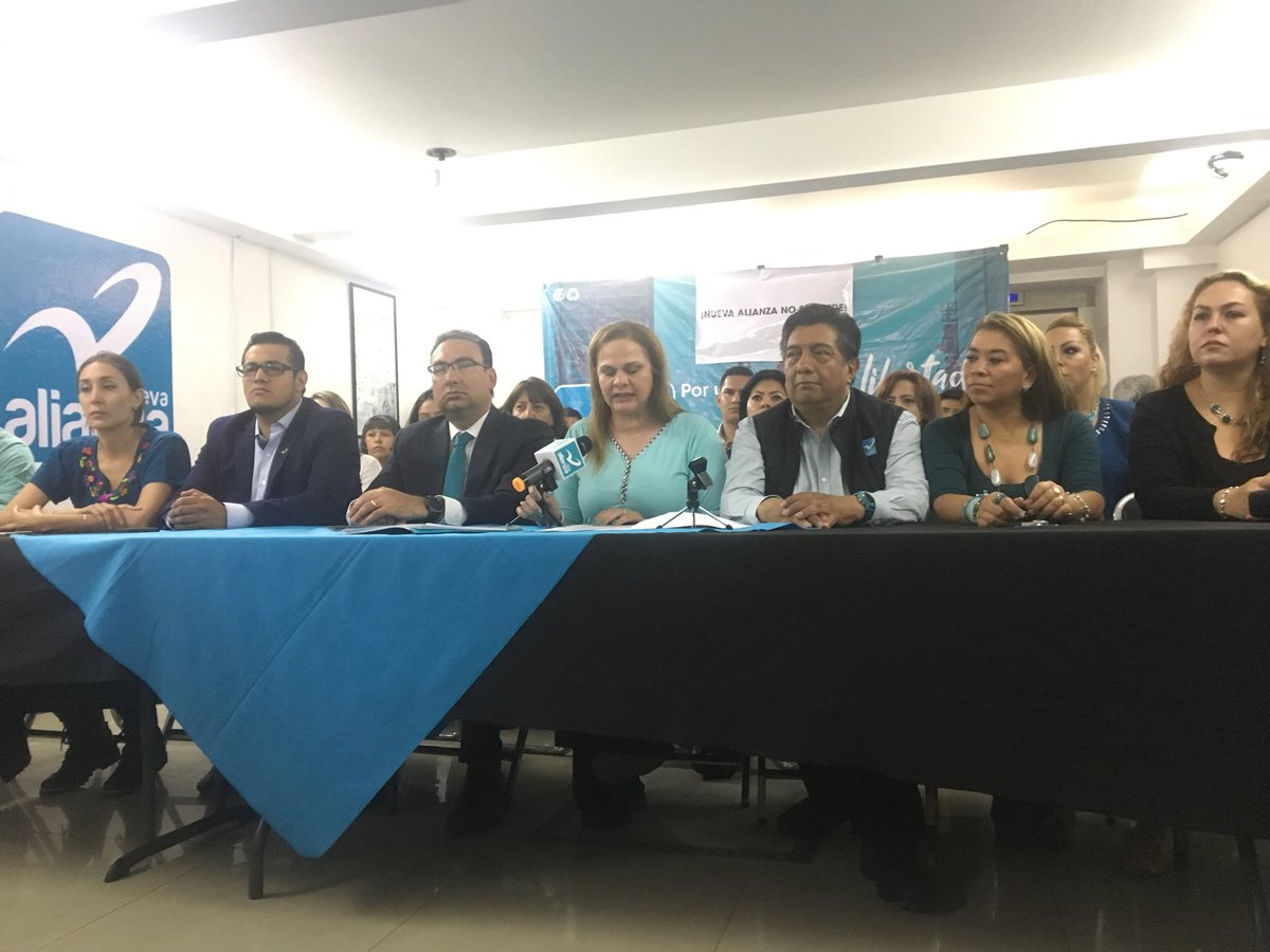 Nueva Alianza le retira la candidatura a Purificación Carpinteyro