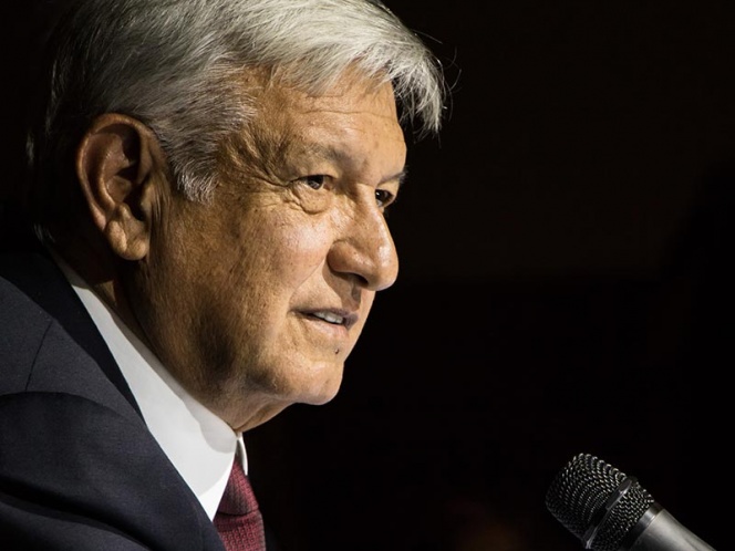 TEPJF prevé entregar en un mes la constancia de mayoría a López Obrador