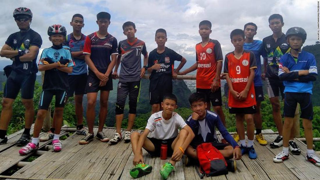 Encuentran a los 12 niños perdidos en una cueva de Tailandia
