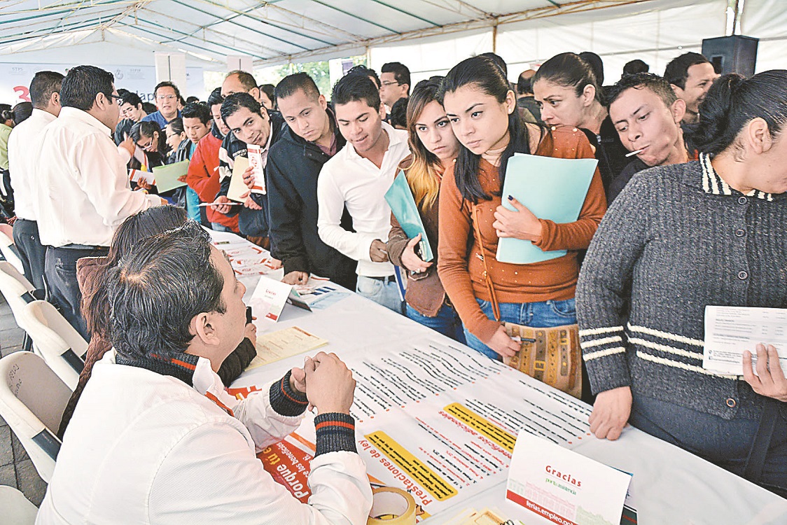 Tasa de desempleo en jóvenes, tres veces mayor que en adultos; alcanza 13.1 por ciento en el mundo