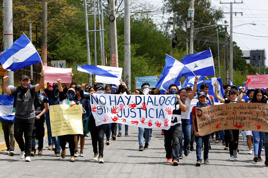 Denuncian que el régimen de Daniel Ortega secuestra a los manifestantes en Nicaragua