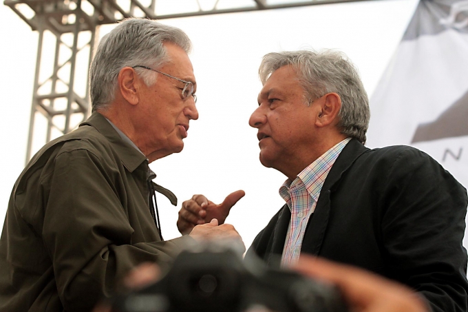 López Obrador defiende designación de Manuel Bartlett en la CFE