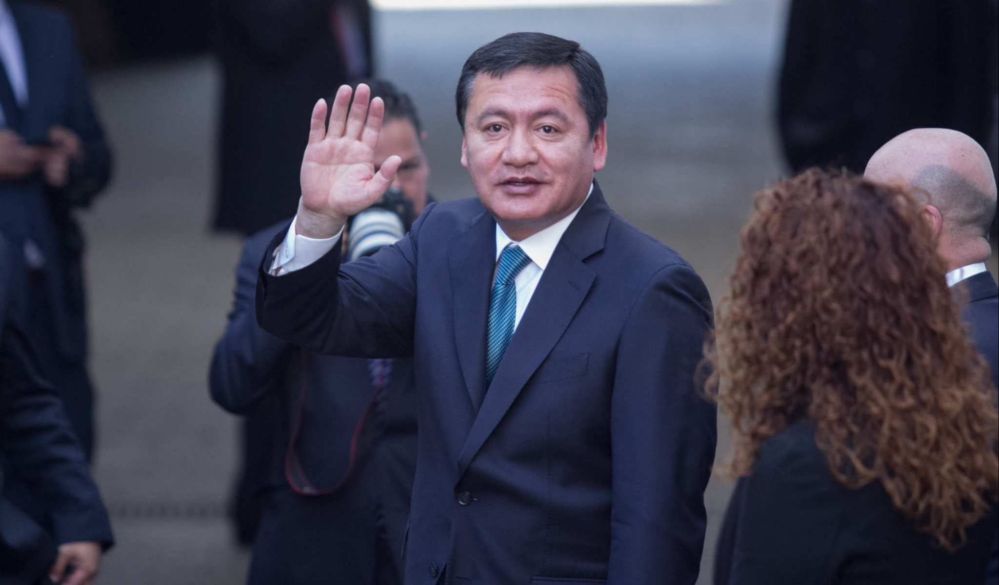 Osorio Chong es elegido como coordinador del PRI en el Senado