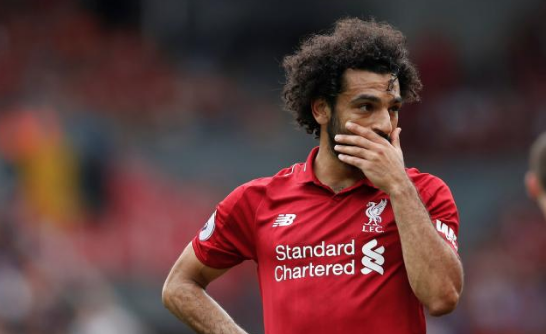 Liverpool denunció a Mohamed Salah por usar su celular al conducir