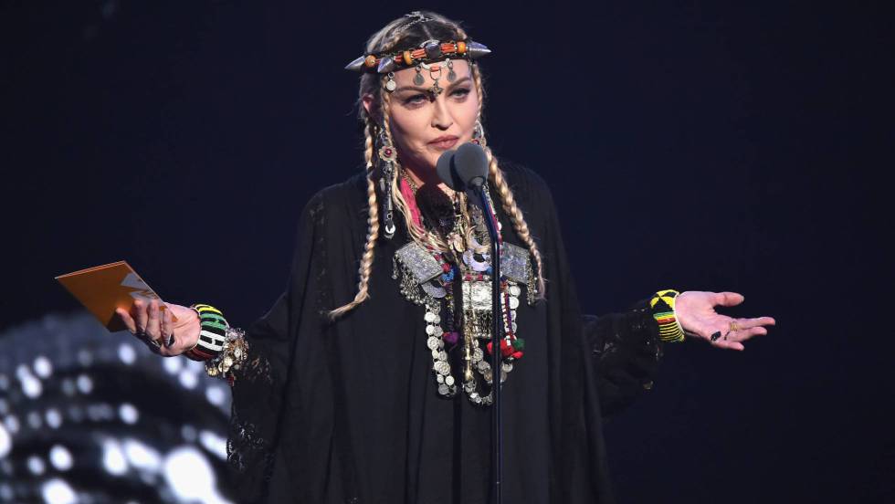 Madonna realiza fallido “homenaje” a Aretha Franklin en los MTV VMAs