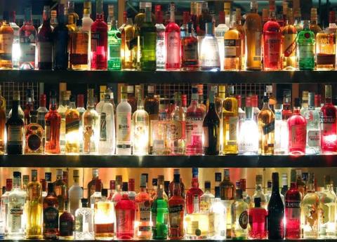 DIARIO EJECUTIVO: IEPS a alcohol: divide pero suma