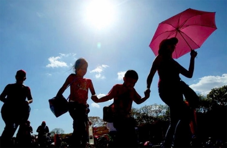 Pronostican temperaturas mayores a 45° en ocho estados