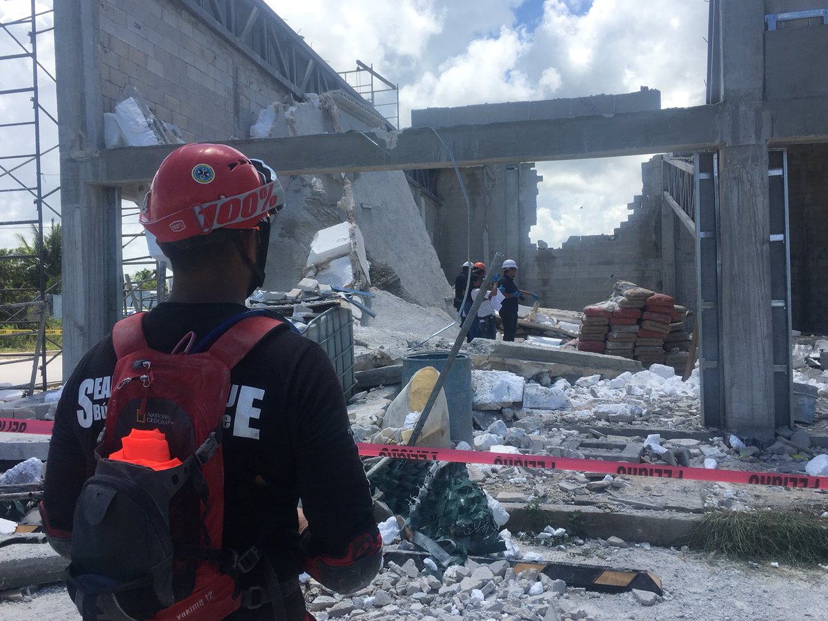 Derrumbe en Puerto Morelos, Q.Roo, deja al menos un muerto y 16 lesionados