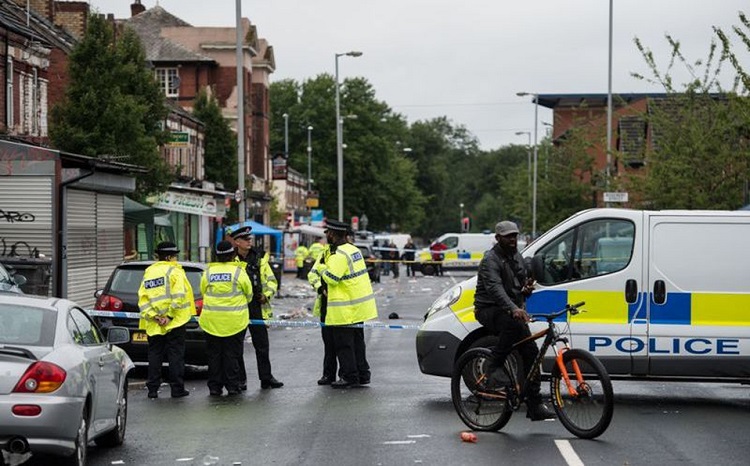 Tiroteo en Manchester tras carnaval deja 10 heridos