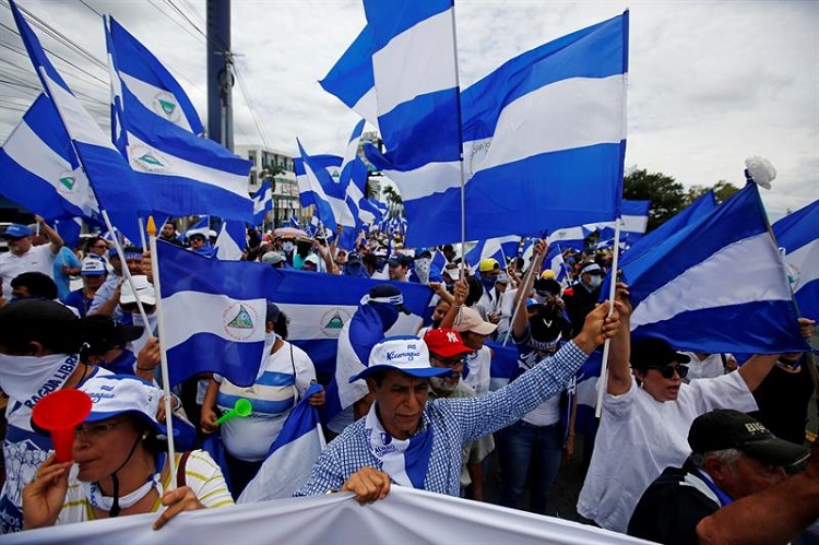 Gobierno de Nicaragua llama a “contramarcha”