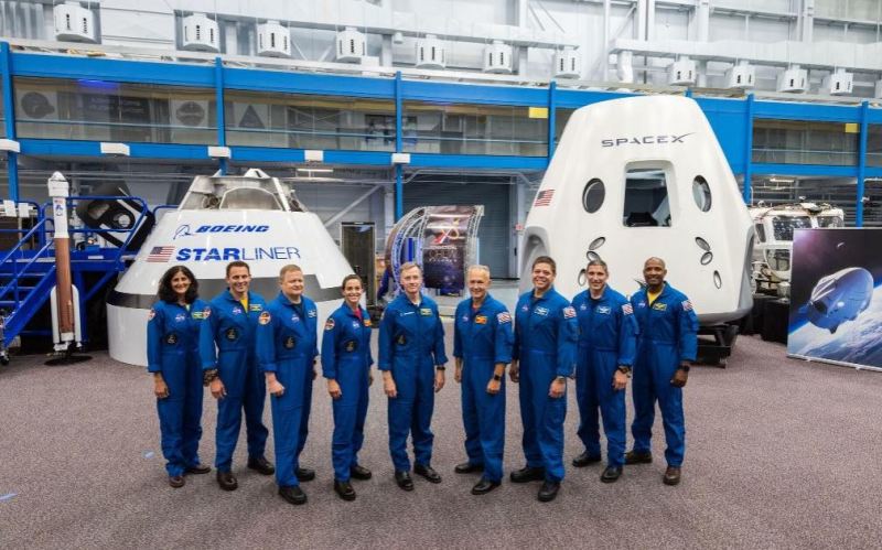 La NASA anuncia a tripulación que viajará al espacio en 2019