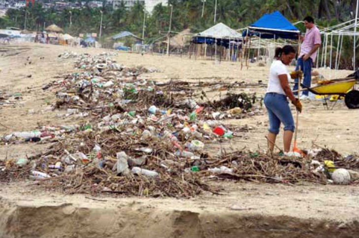 Alerta sanitaria en Acapulco por acumulación de basura