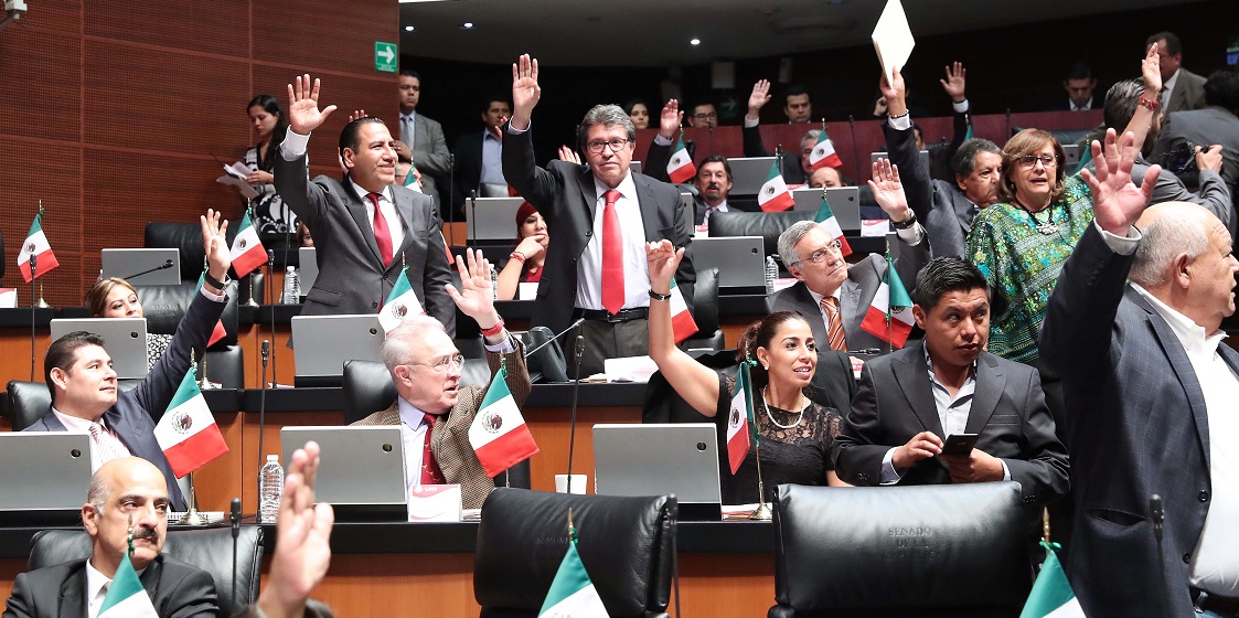 Exhortan senadores al Gobierno Federal y autoridades educativas suspender evaluación docente