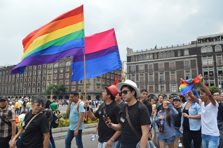 Diputados de Morena escucharán y desarrollarán agenda LGBTTTI