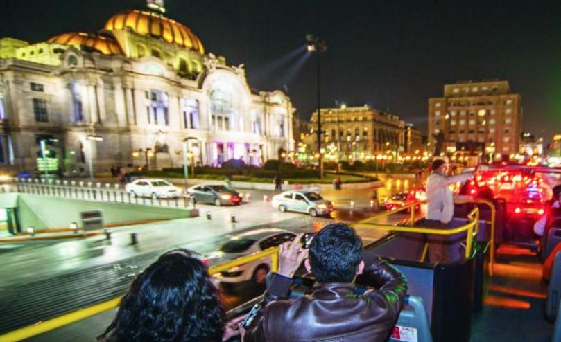 Celebra el mes patrio con un recorrido gratis en Turibús