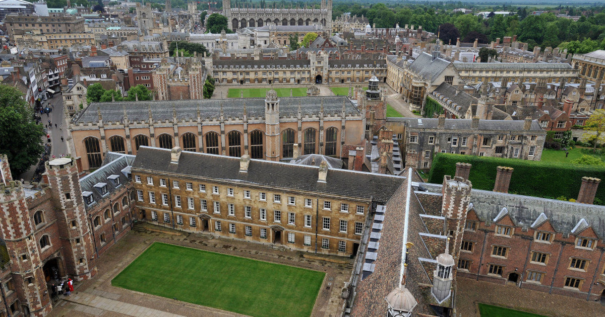 Cambridge ofrecerá becas a presos y ex reclusos por primera vez