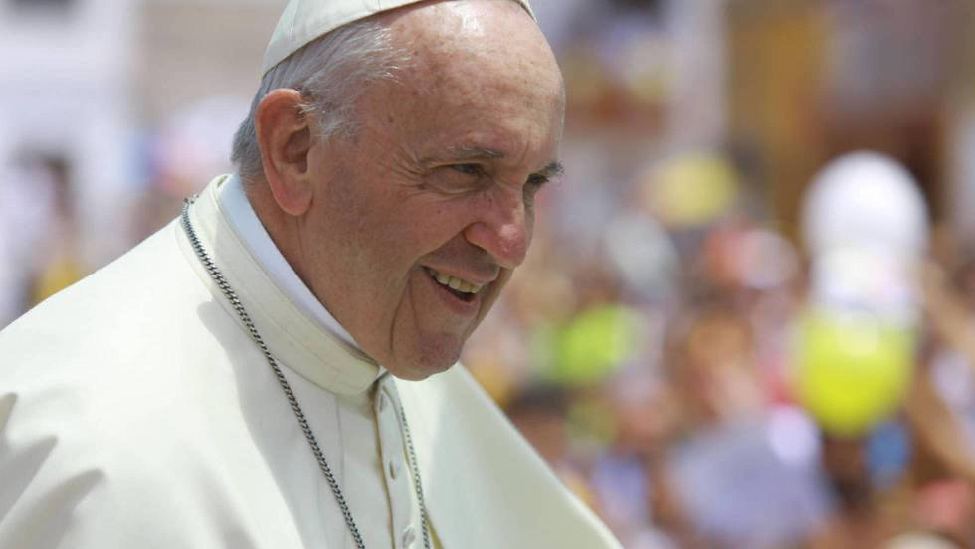 Papa Francisco convoca a obispos a cumbre mundial sobre abusos sexuales
