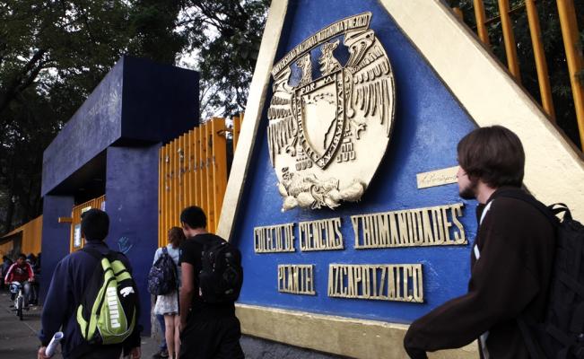 Renuncia la directora de CCH Azapotzalco