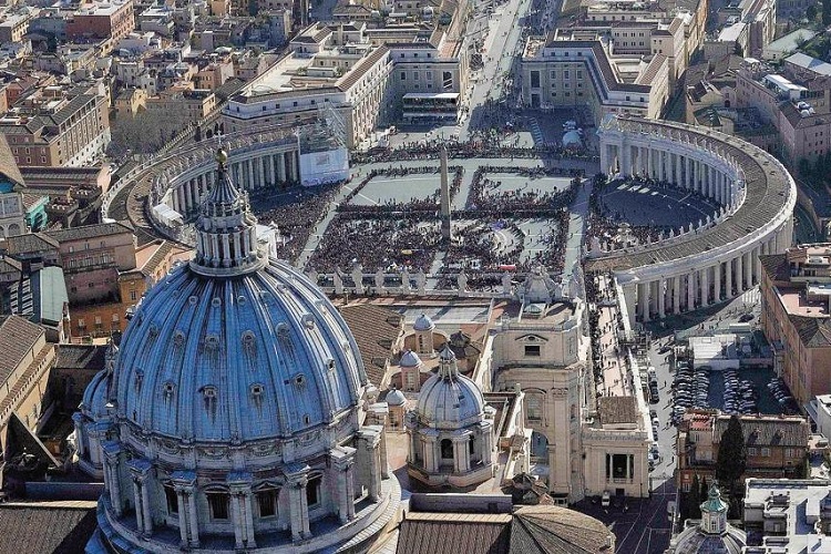 Acuerdo histórico entre China y el Vaticano