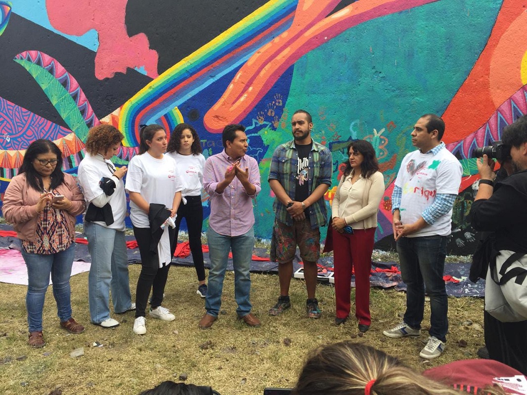 Crean mural con conciencia ambiental en espacio recuperado de la colonia Atlampa