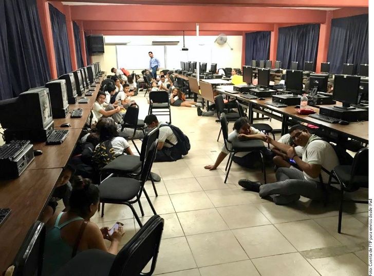 “Nuestra tercera balacera juntos, y las que faltan”: alumnos se toman selfies en plena balacera en Reynosa