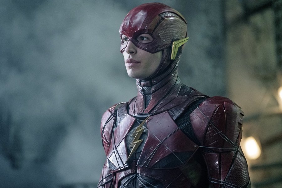 Sí habrá película The Flash… pero sigue retrasándose