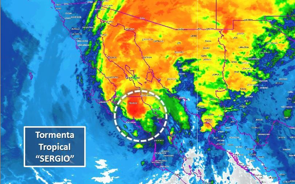 ‘Sergio’ toca tierra en Baja California Sur; se dirige a Sonora