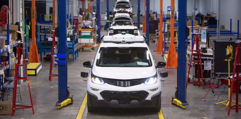 General Motors planea detener la producción en cinco plantas