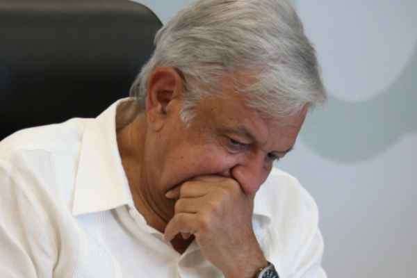 Muerte de Fernando del Paso, irreparable pérdida para la literatura: AMLO