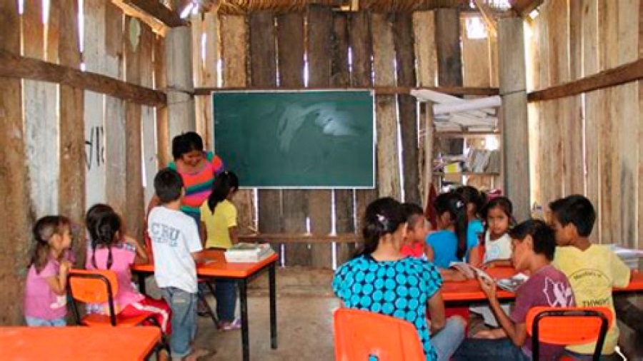 Cuatro de cada diez escuelas en el país, no tienen drenaje: CNDH