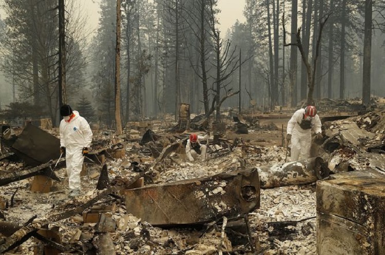 Asciende a 74 los muertos y más de mil desaparecidos por incendios en California