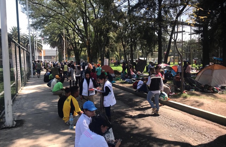Organizaciones de apoyo a migrantes se retiran de la Magdalena Mixhuca