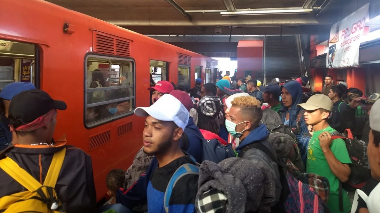 Migrantes comienzan a dejar la CDMX; siguiente parada: Querétaro