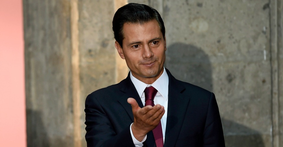 Viaja EPN a Guatemala para XXVI Cumbre Iberoamericana