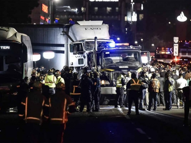 Se eleva a 10, la cifra de muertos por accidente en carretera México-Toluca