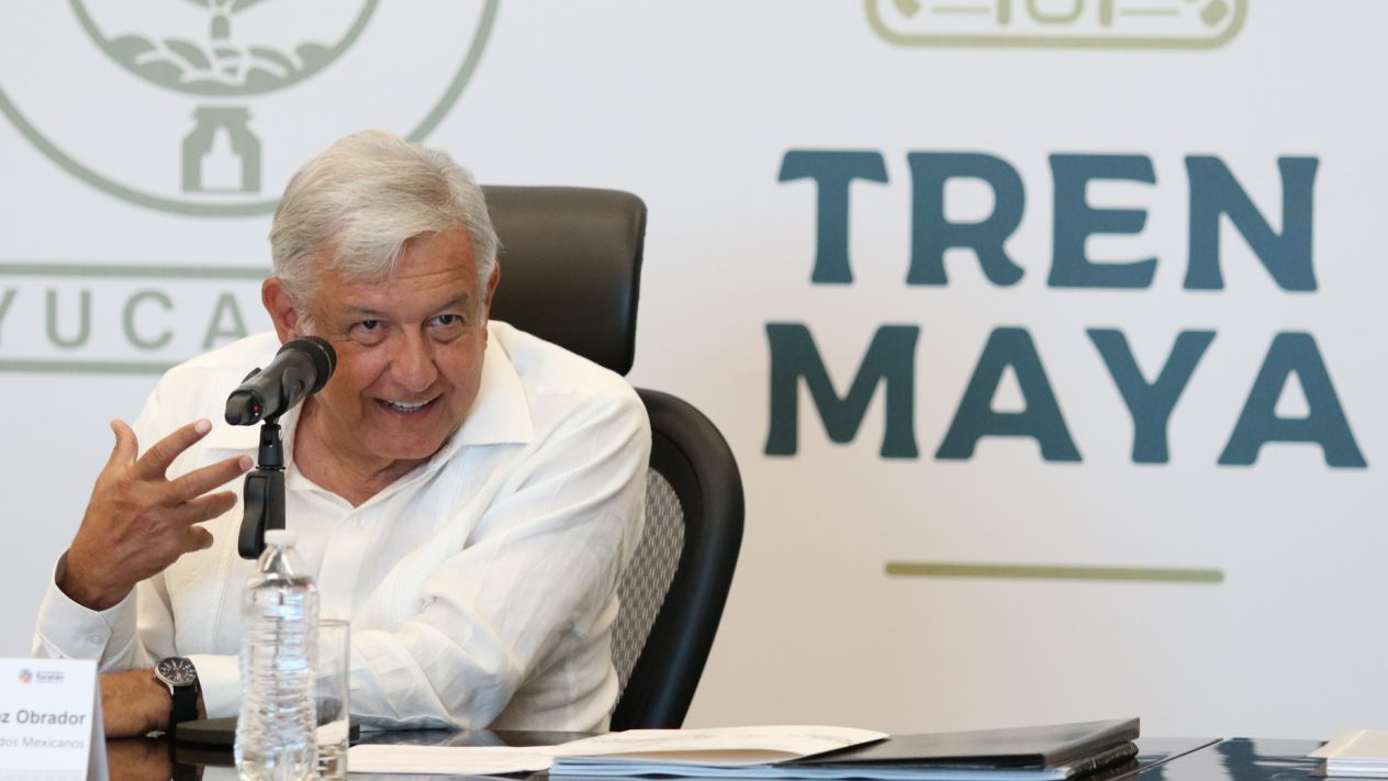 Consulta para el Tren Maya (y otros proyectos) será el 24 y 25 de noviembre: López Obrador