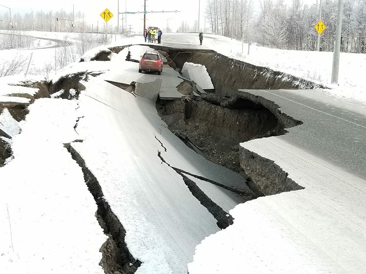 Terremoto de 7 grados sacude algunas partes de Alaska (+Imágenes)