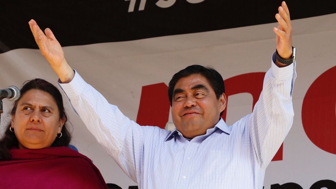 Barbosa va de nuevo por Gubernatura de Puebla: Yeidckol
