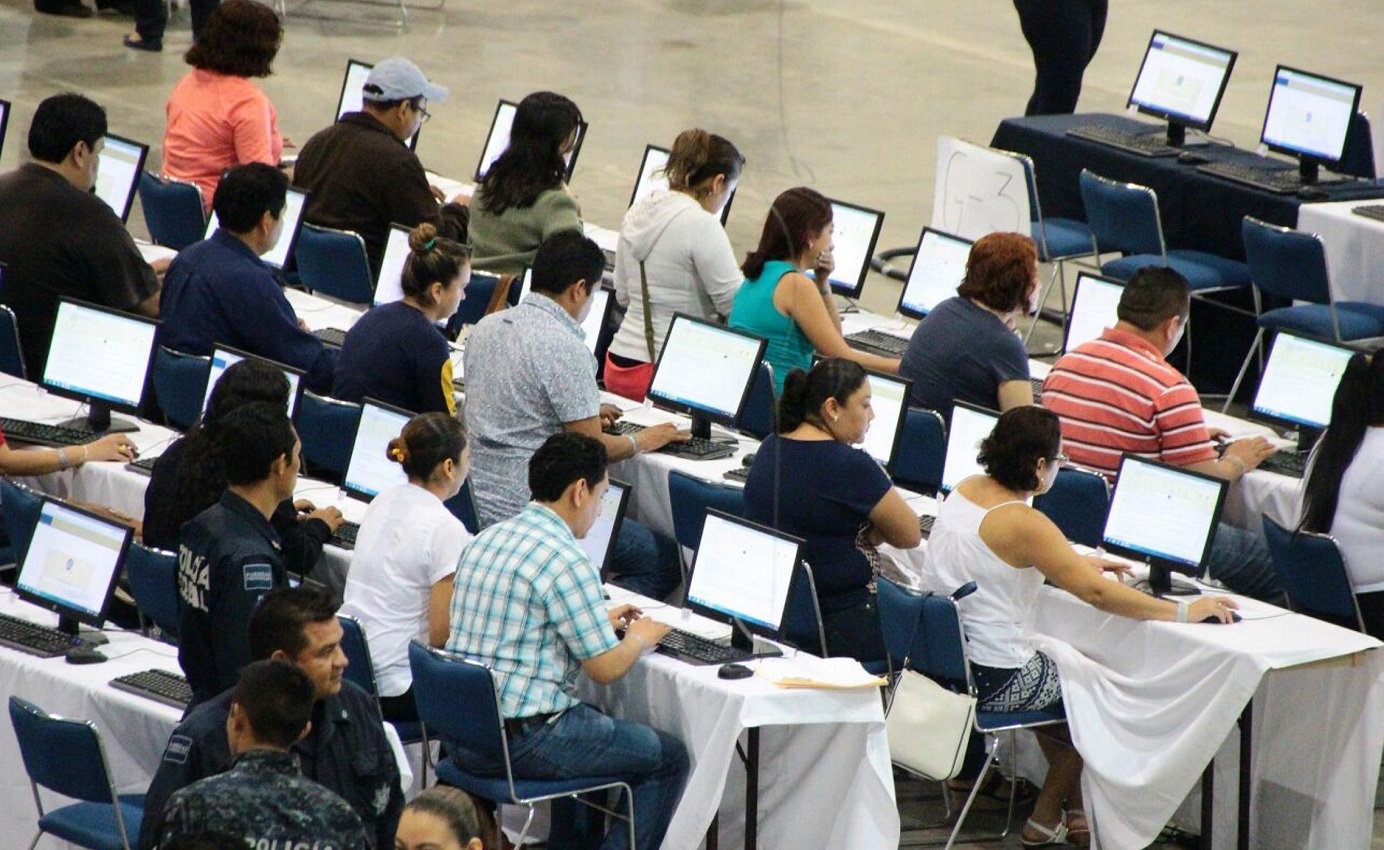 Participan más de 31 mil docentes en la primera jornada de aplicación de apreciación de conocimientos y aptitudes en Educación Básica: Usicamm