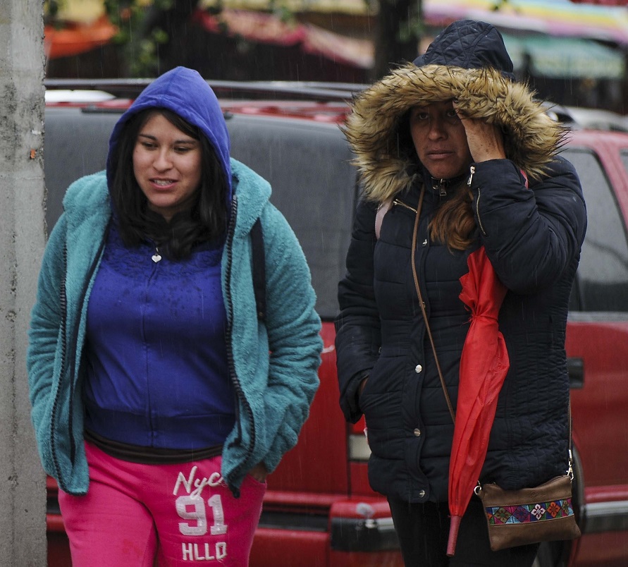 Protección Civil de Huixquilucan en alerta ante bajas temperaturas