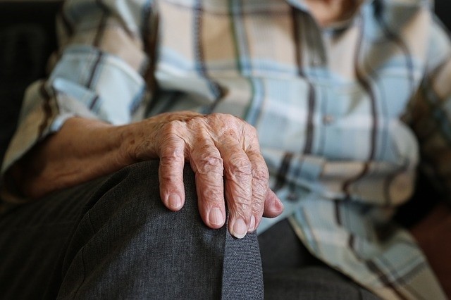 Científicos advierten: habrá una “pandemia” de Parkinson en 2040