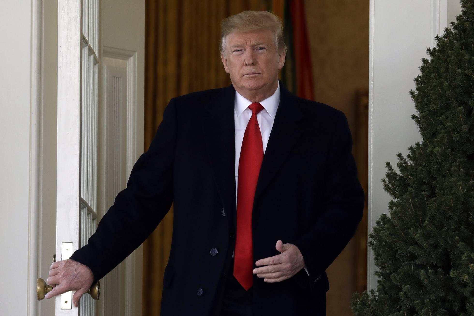 Trump anuncia acuerdo temporal para reabrir el Gobierno