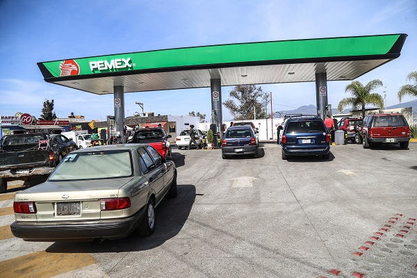 Venta de gasolina en el país se está normalizando: Pemex