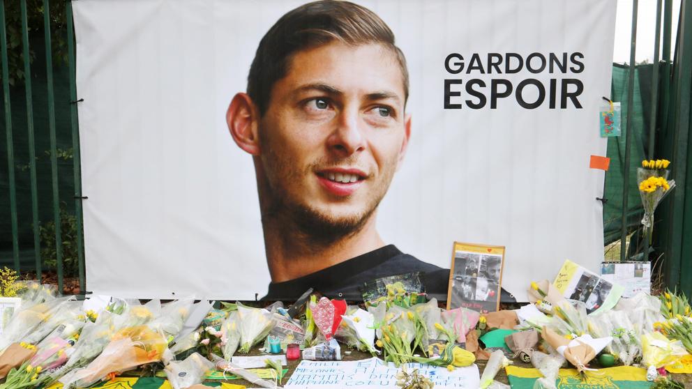 Hallan restos que podrían ser del avión donde viajaba Emiliano Sala