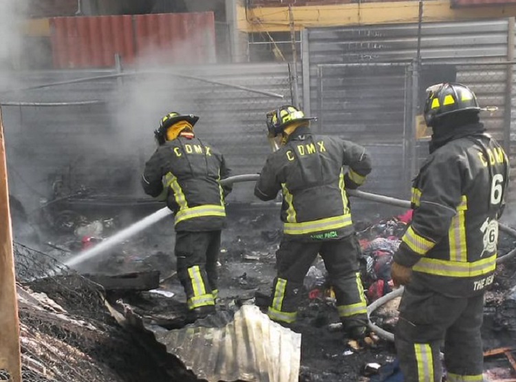 Se registra incendio en Multifamiliar de Tlalpan (+Fotos)