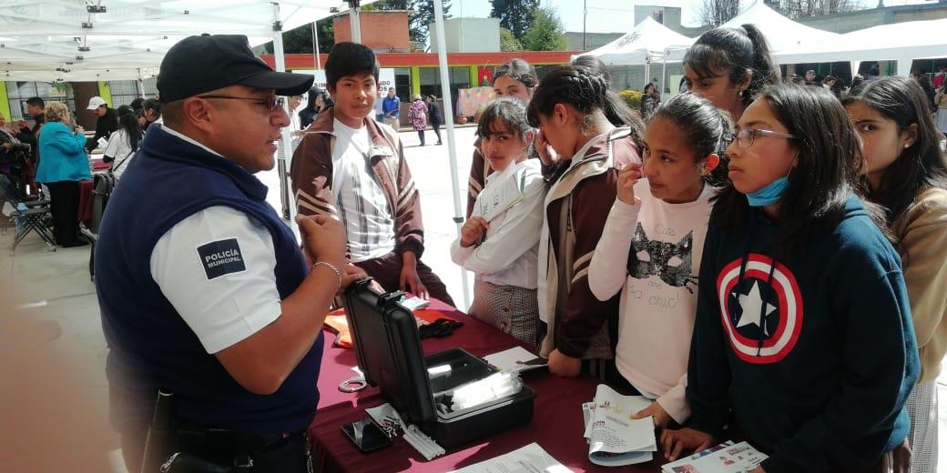 Gobierno de Metepec alienta el desarrollo de la comunidad estudiantil